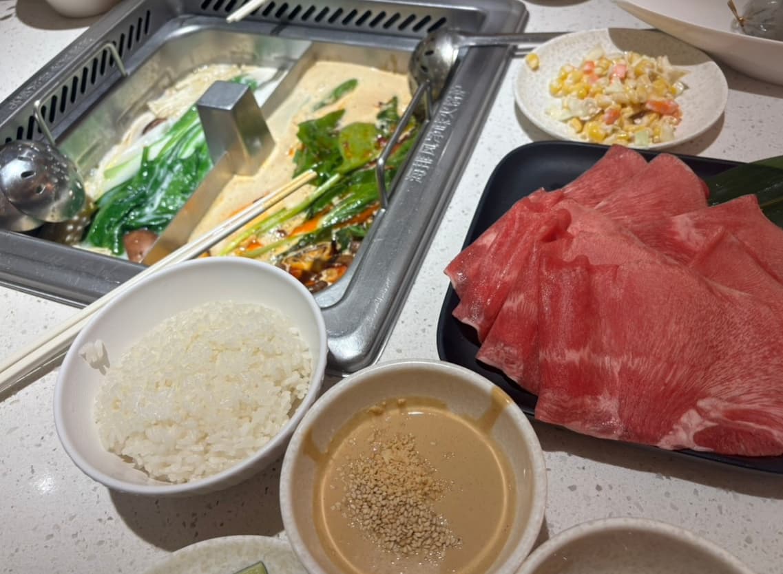 【ランチ会レポート】海底浪火鍋で、鍋もサービスも熱々に体験！
