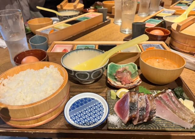 鰹の藁焼きランチへGO！🐟