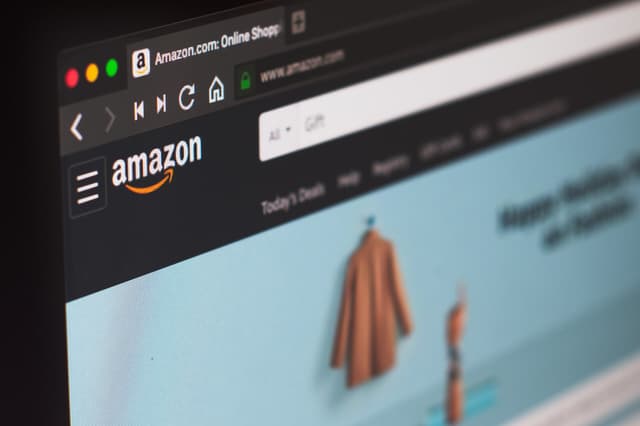 Amazonでの販売手順を紹介！販売手数料、コツも解説