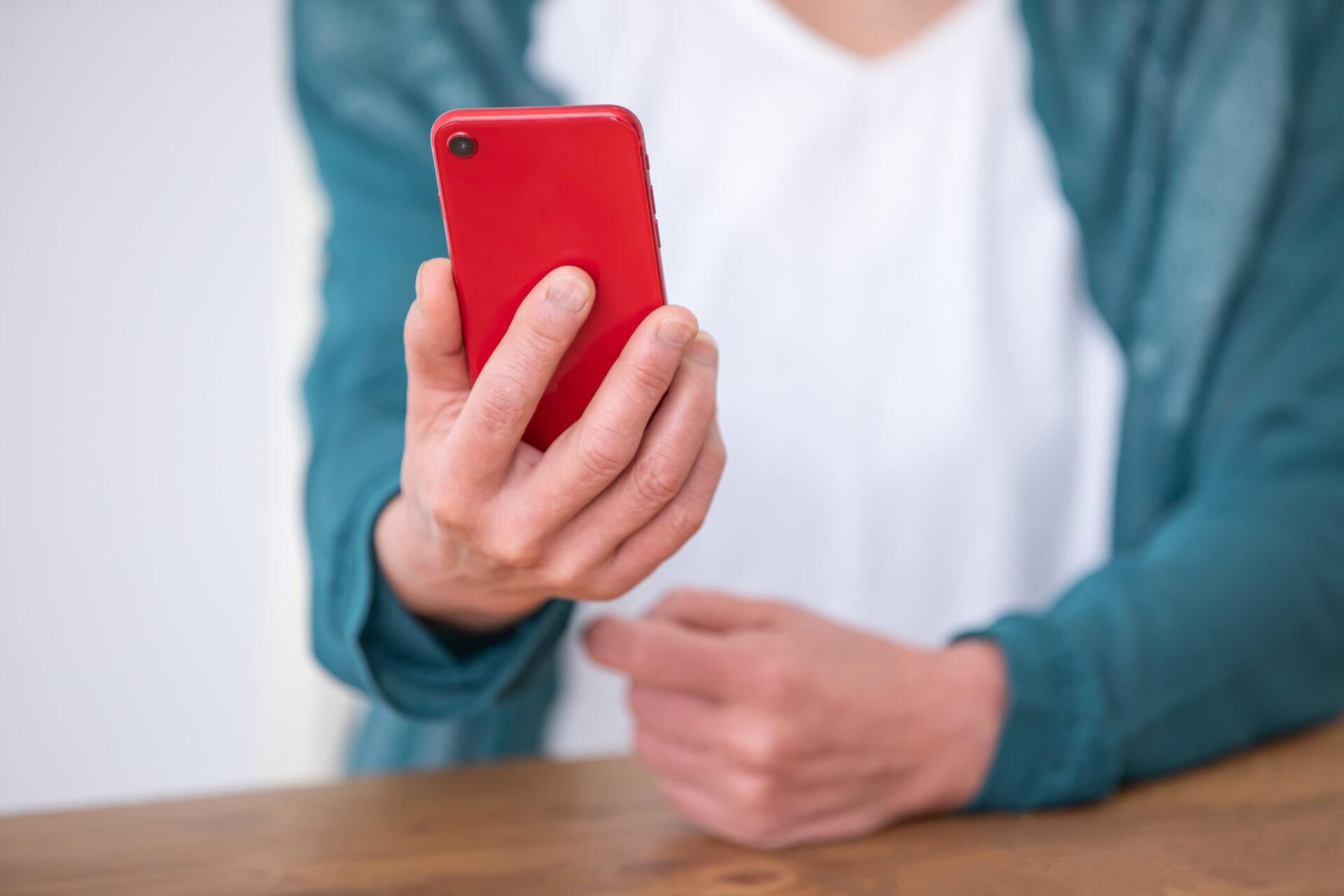 LINEのメンション機能とは?リプライとの違いやおすすめの使い方を解説