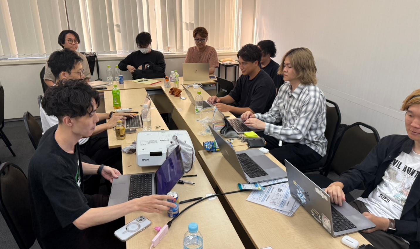 レア勉強会開催!リモートメンバーとリアルに向き合う時間【前編】